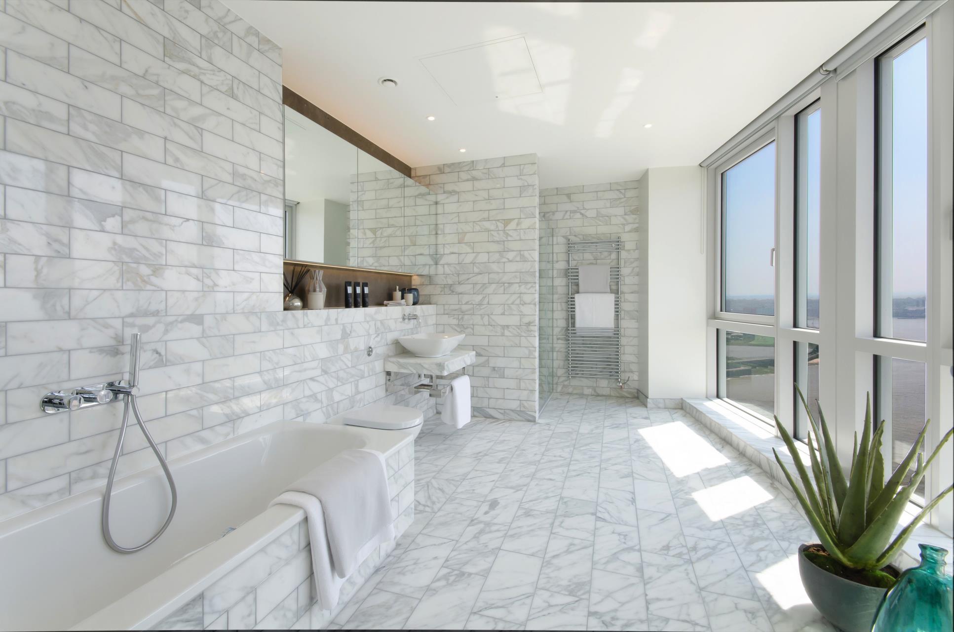 Ontario Tower,Bathroom