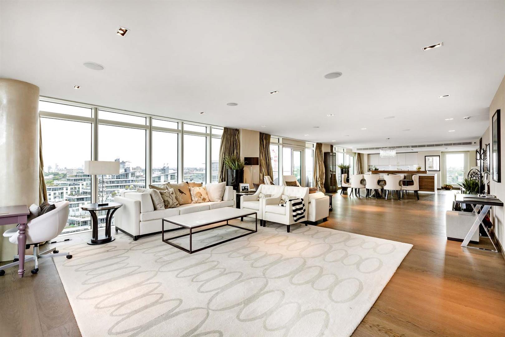 Nine Elms,Lounge