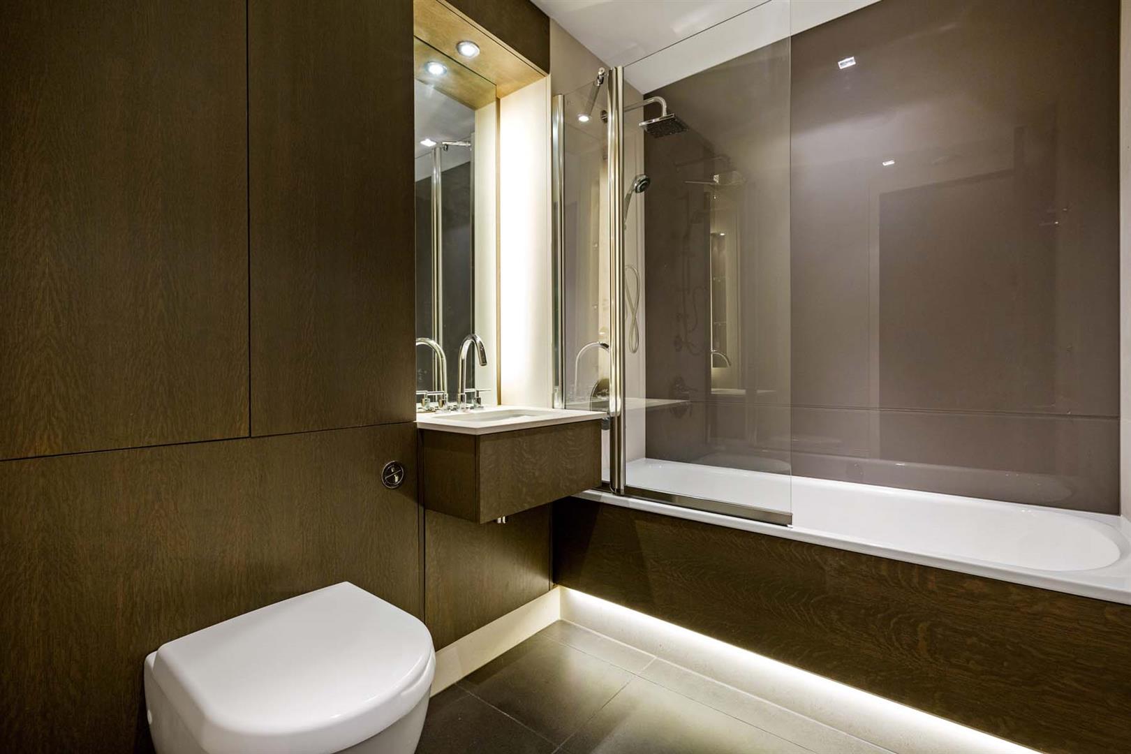 Battersea Reach,Bathroom
