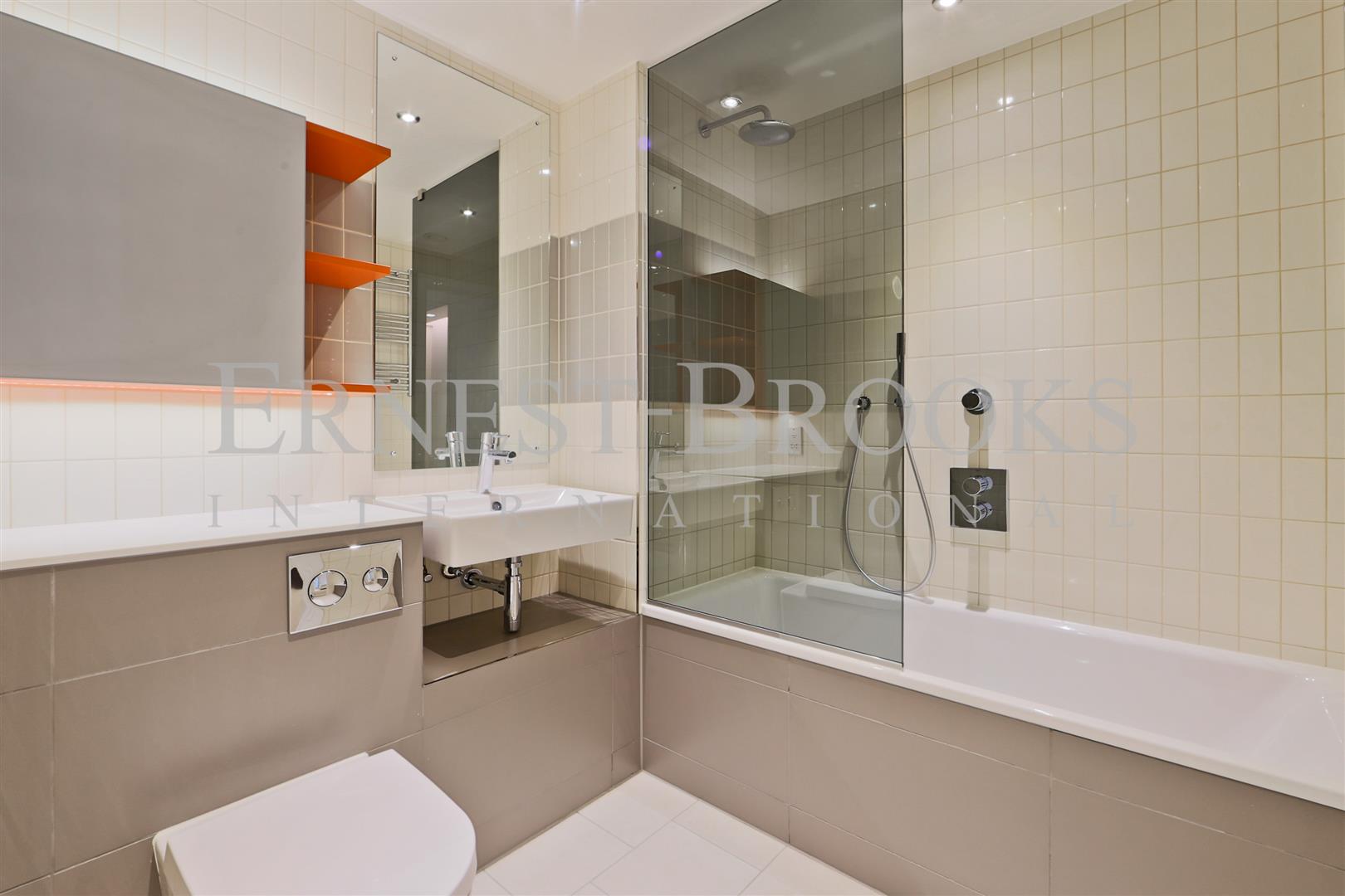 Hoola,Bathroom