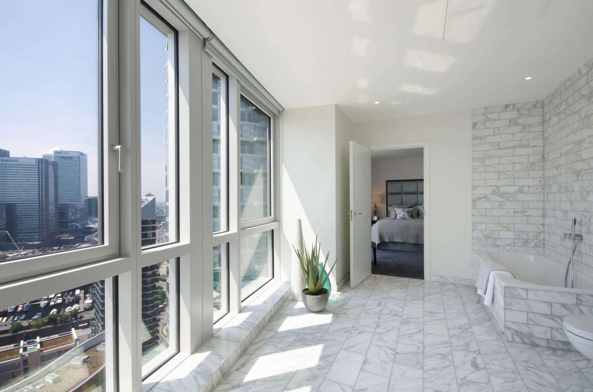 Ontario Tower,En-Suite