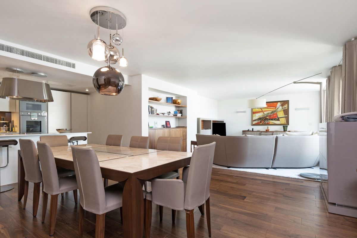 Manhattan Loft Corporation