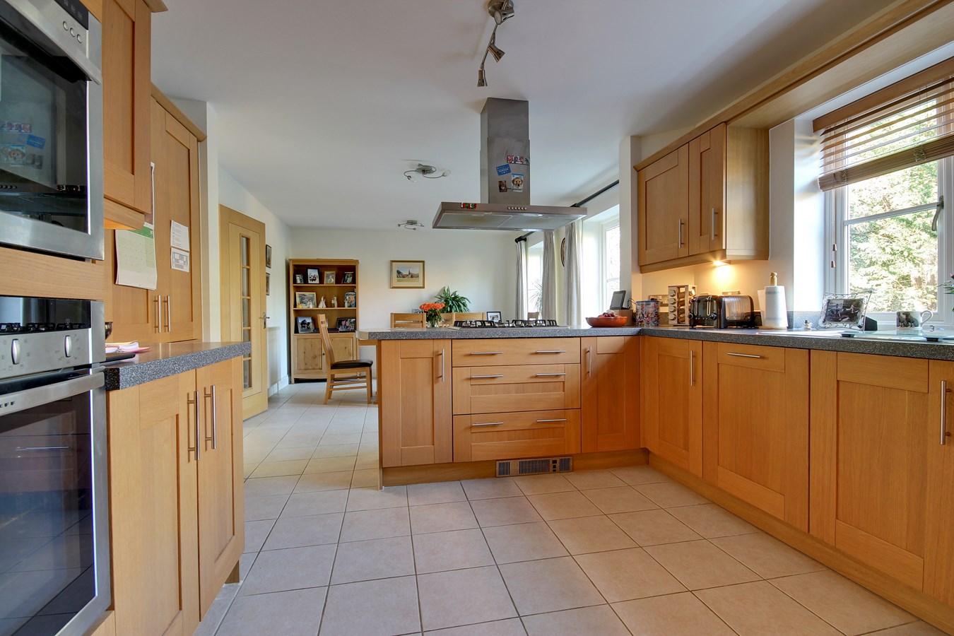 Symphony,Kitchen