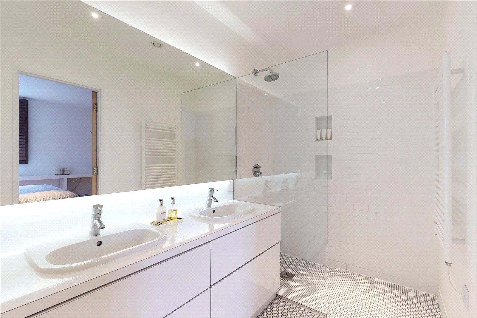 Shepherdess Walk,Bathroom