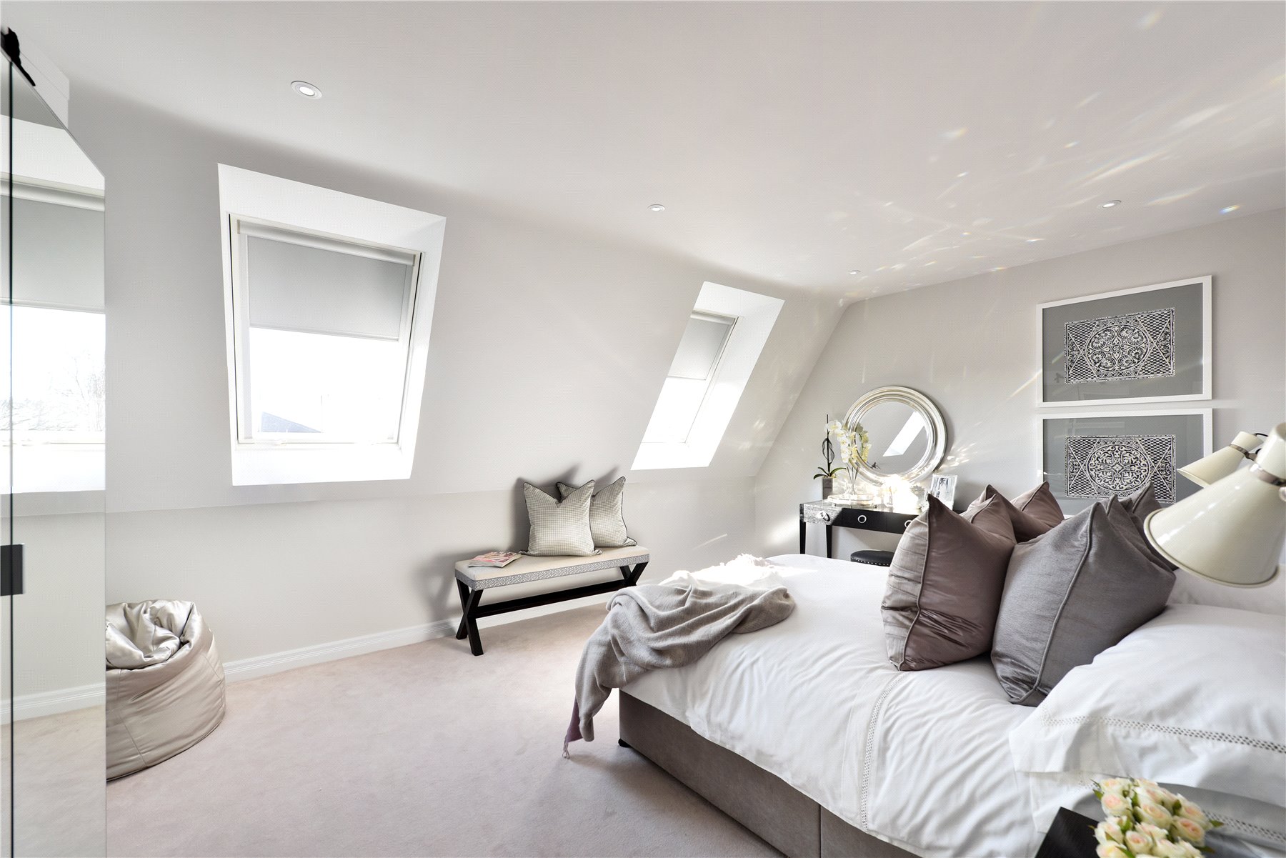 Richmond Chase,Master Bedroom