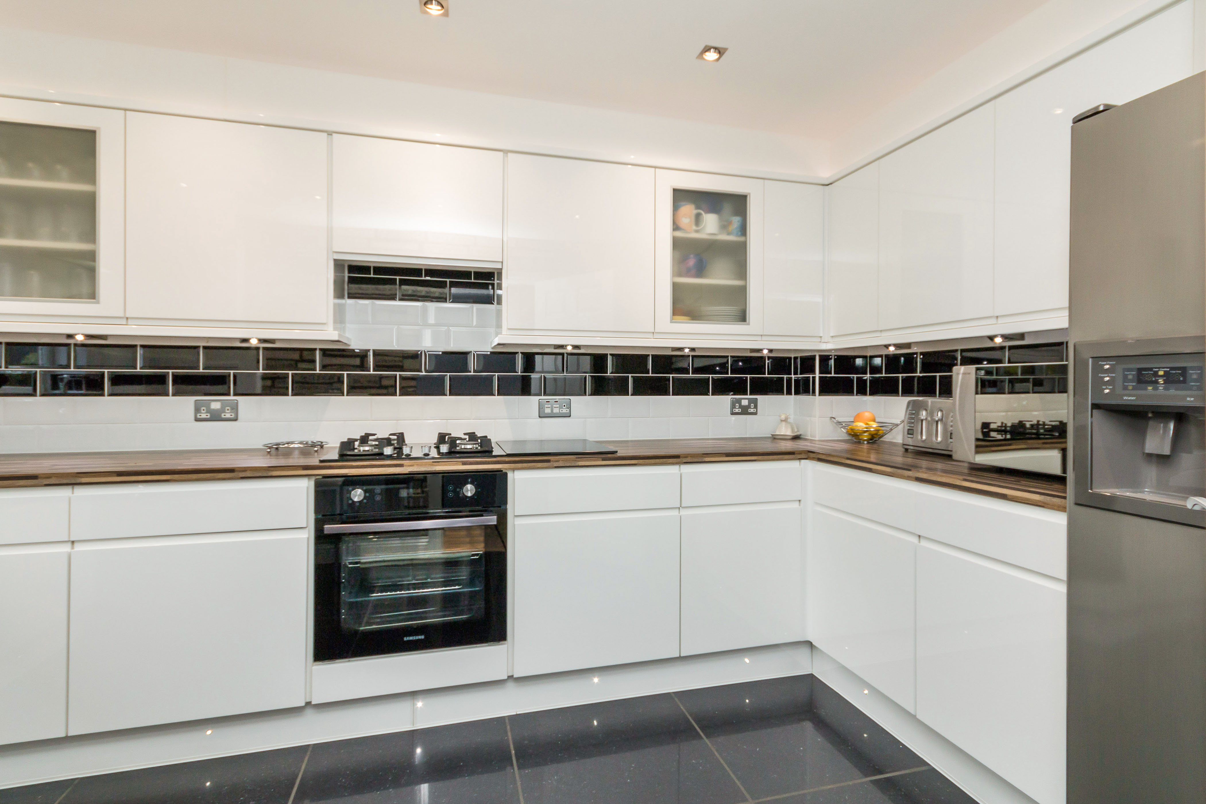 Samsung,Kitchen