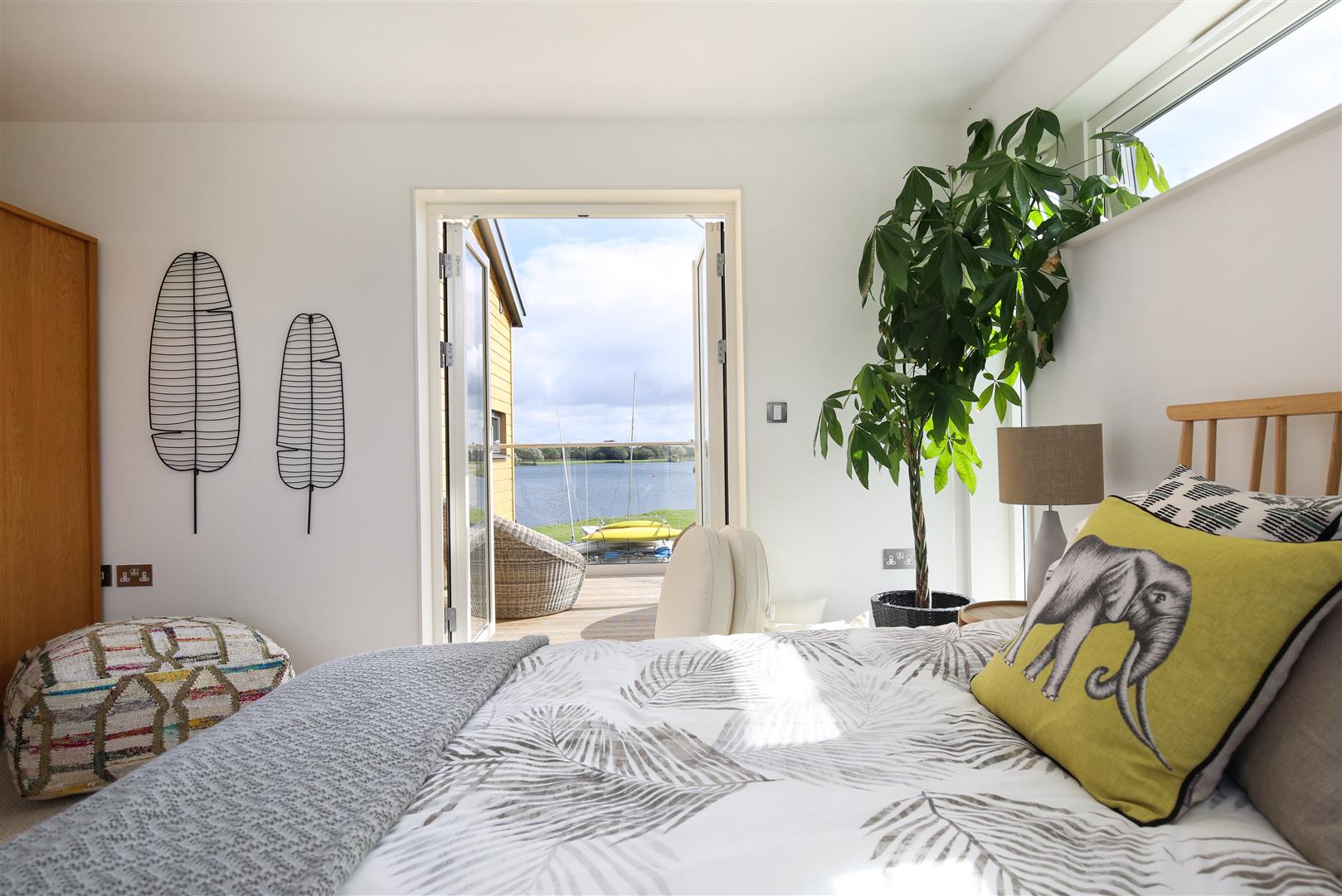 Scandinavian,Master Bedroom