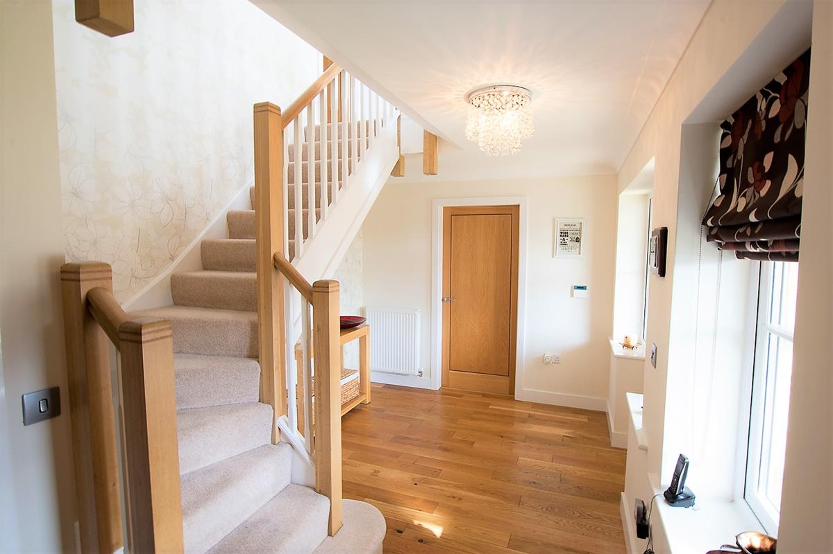 Jones Homes,Entrances