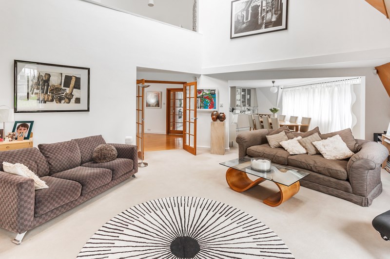 David Richmond Associates,Lounge
