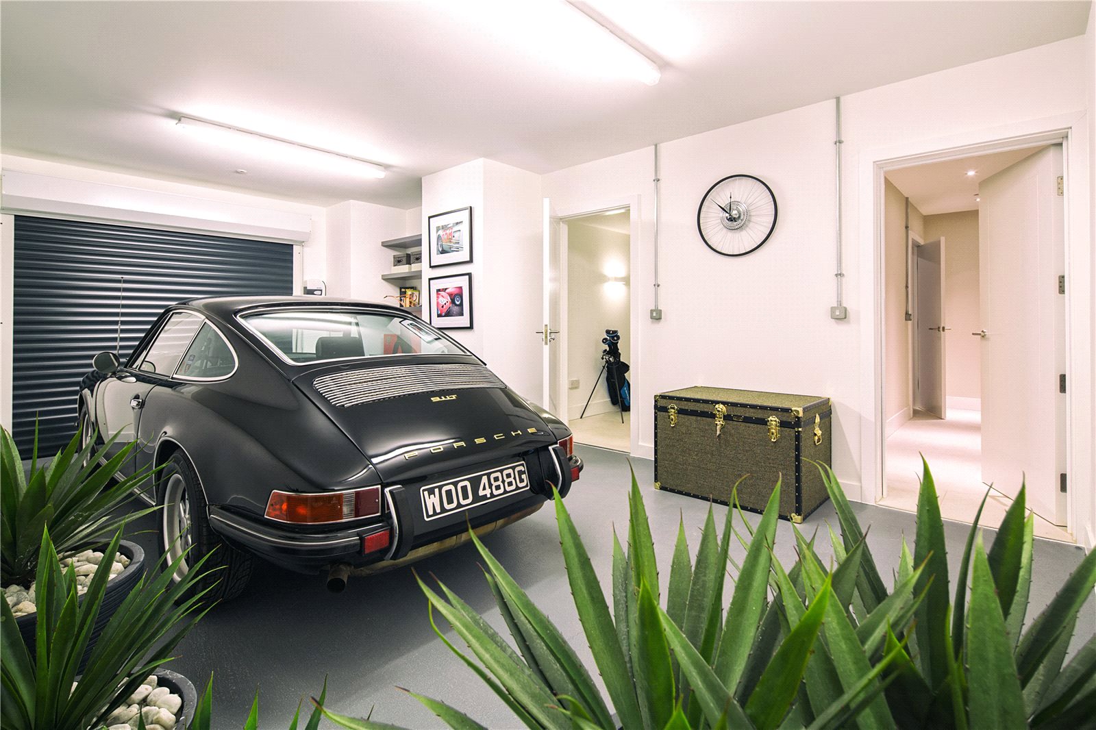 Barratt,Drive,Parking,Garage