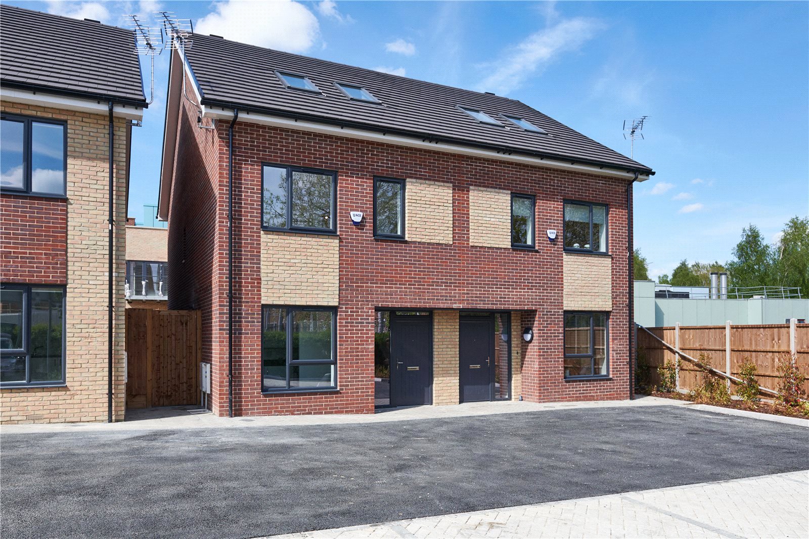 Network Homes,Front Elevation