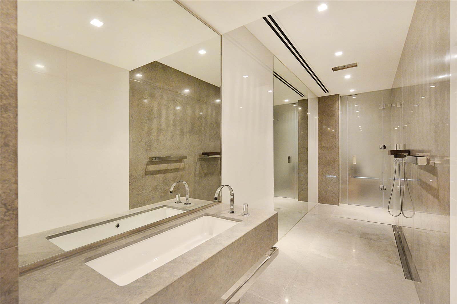 Pan Peninsula,Bathroom
