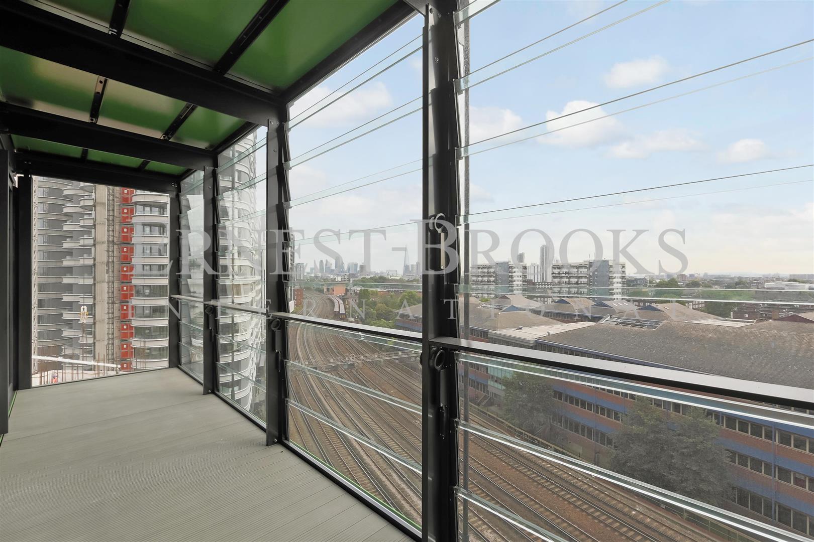 Rogers Stirk Harbour,Window