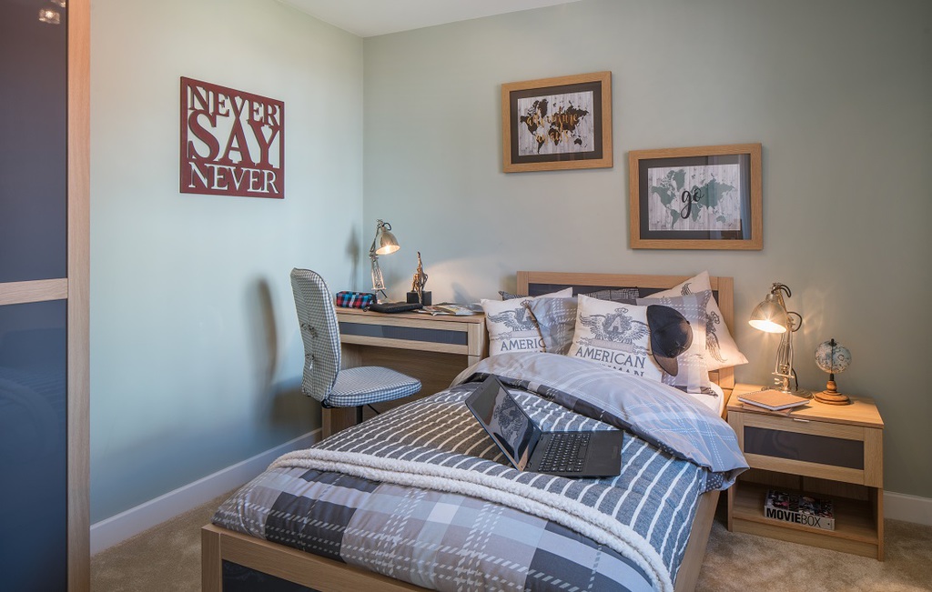 Crest Nicholson,Master Bedroom