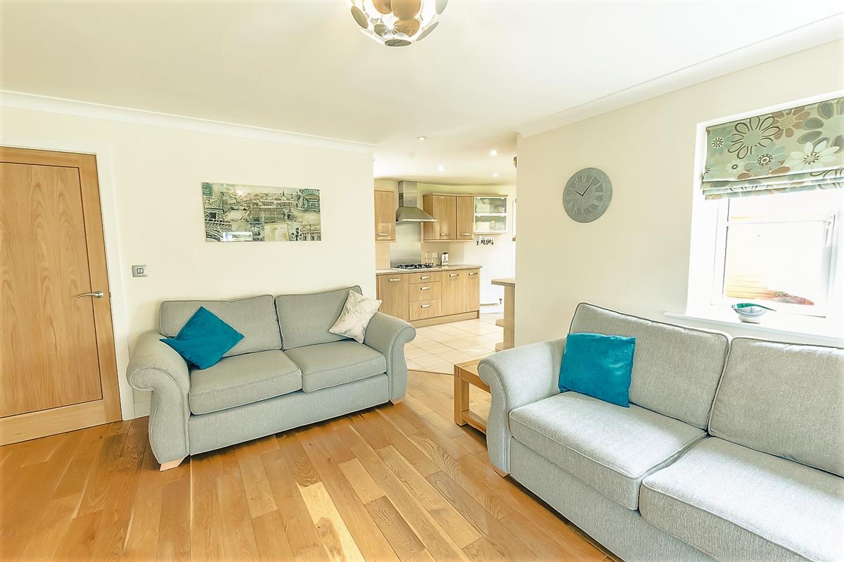 Jones Homes,Lounge