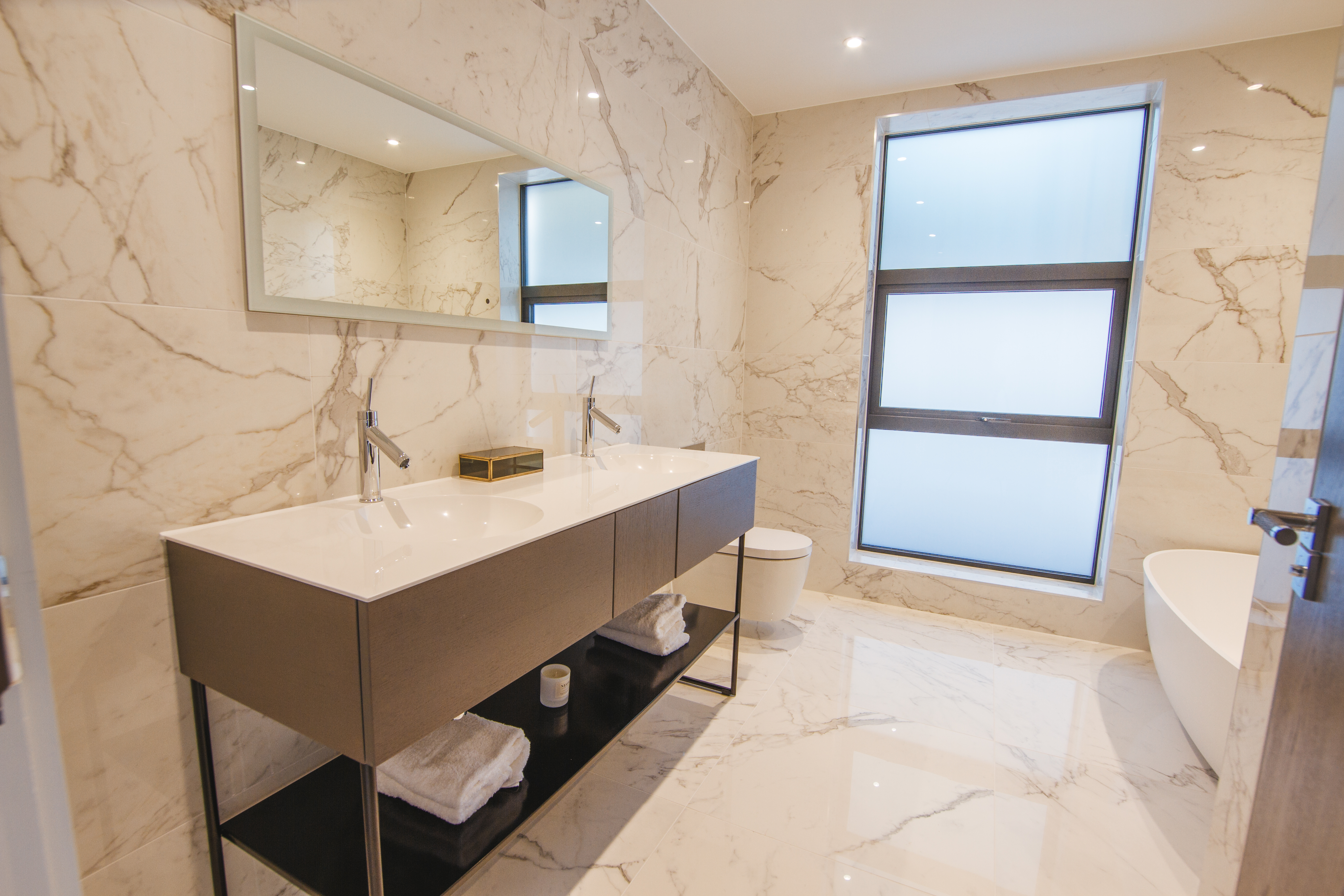 Colmar,Bathroom