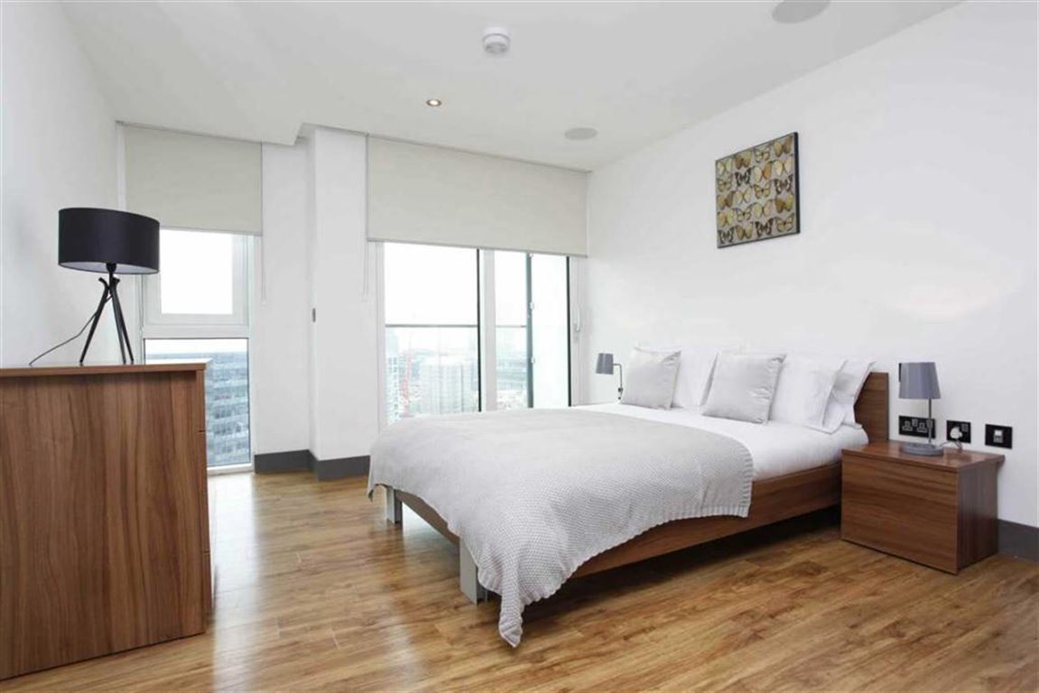 Amtico,Master Bedroom