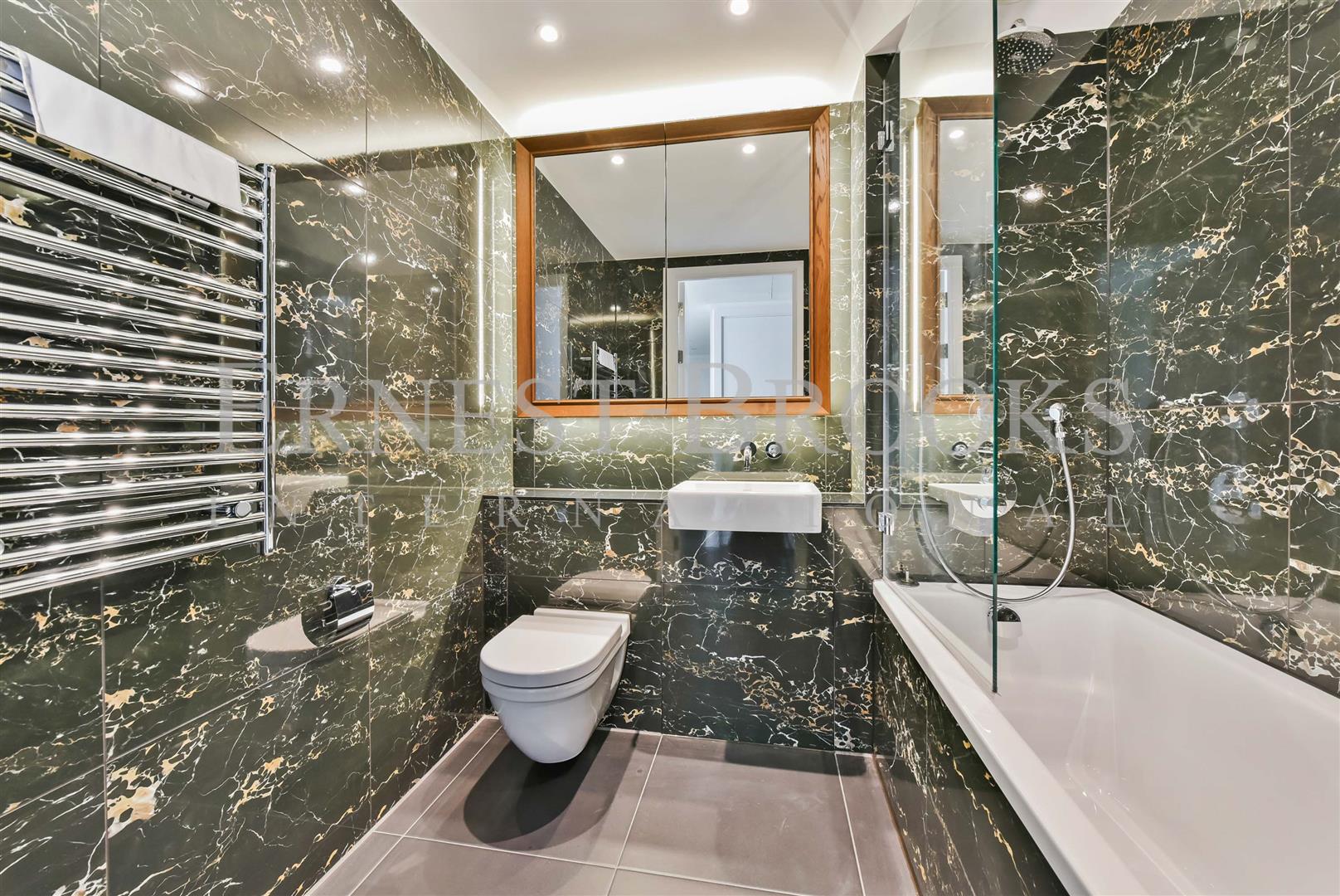 Nine Elms,Bathroom