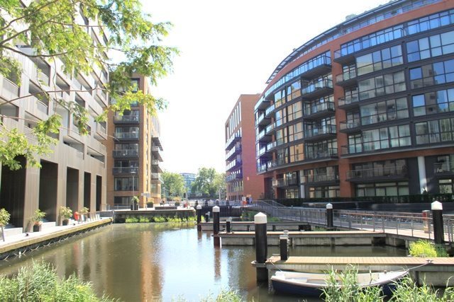 Grosvenor Waterside