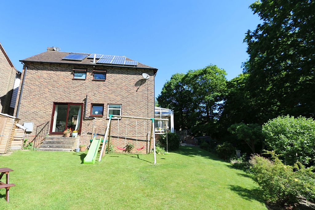 Feed-In-Tariff