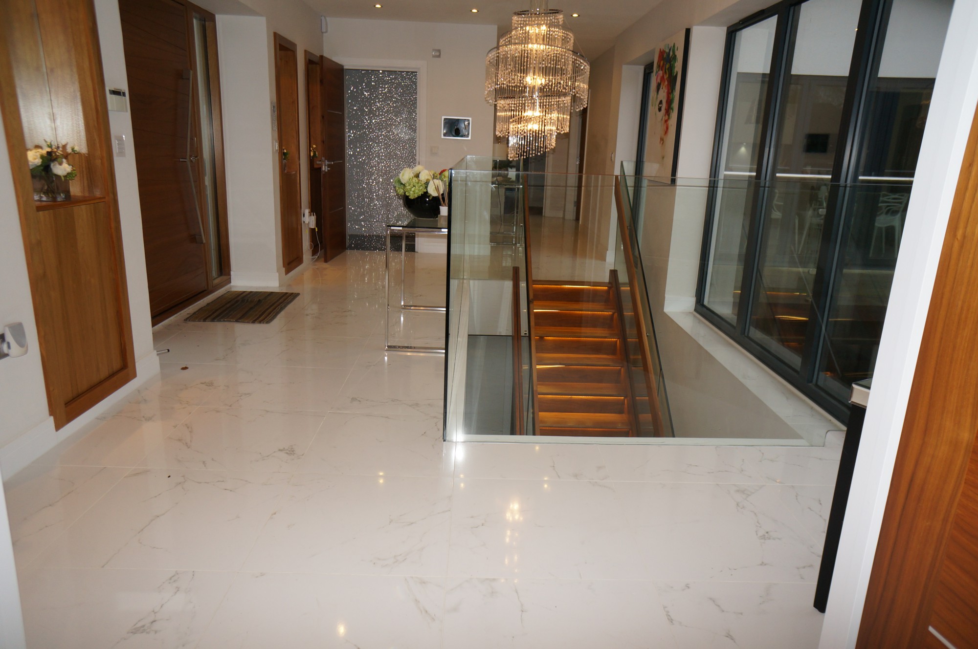 Amara Property,Entrances