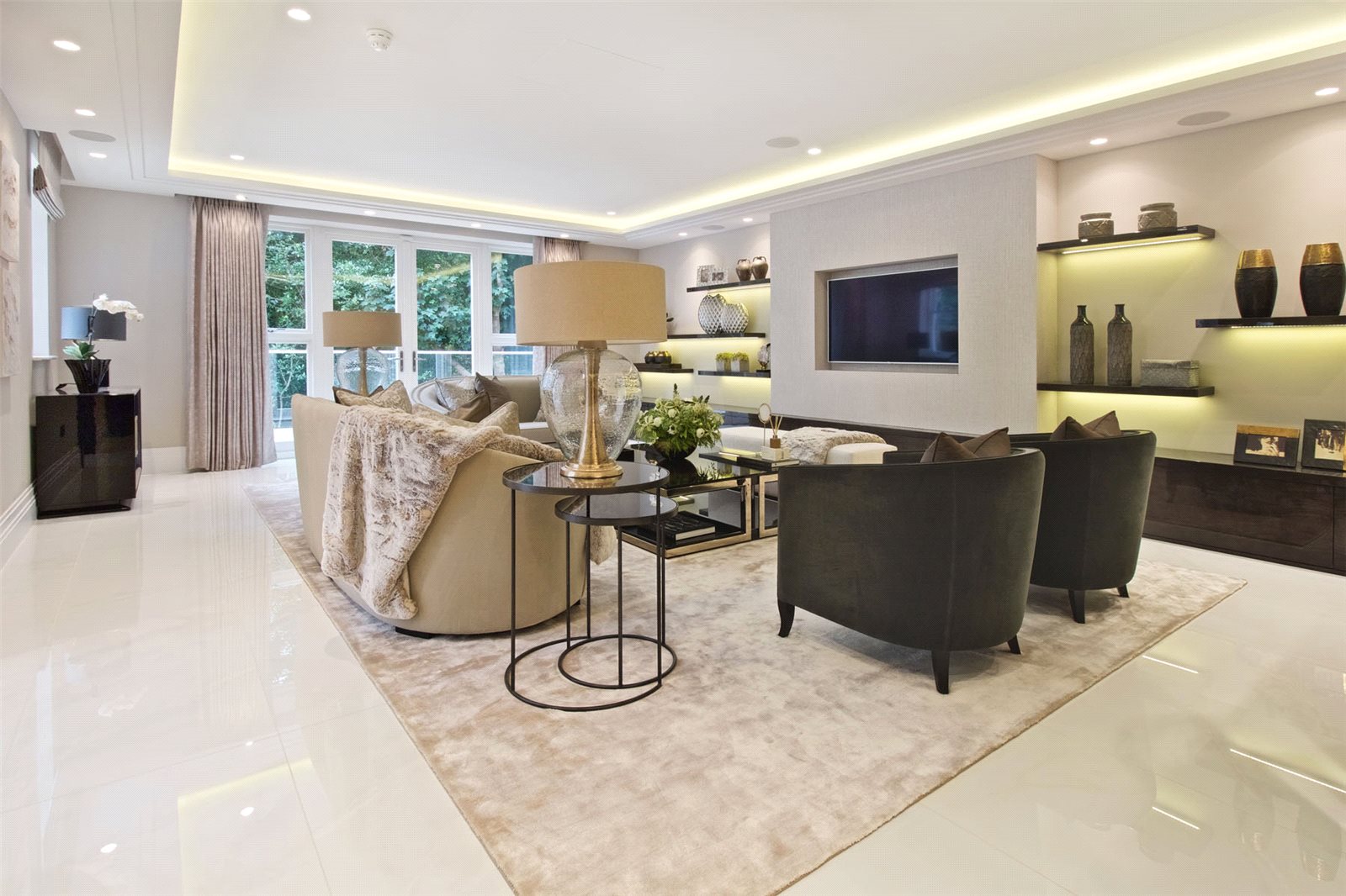Heronslea,Lounge