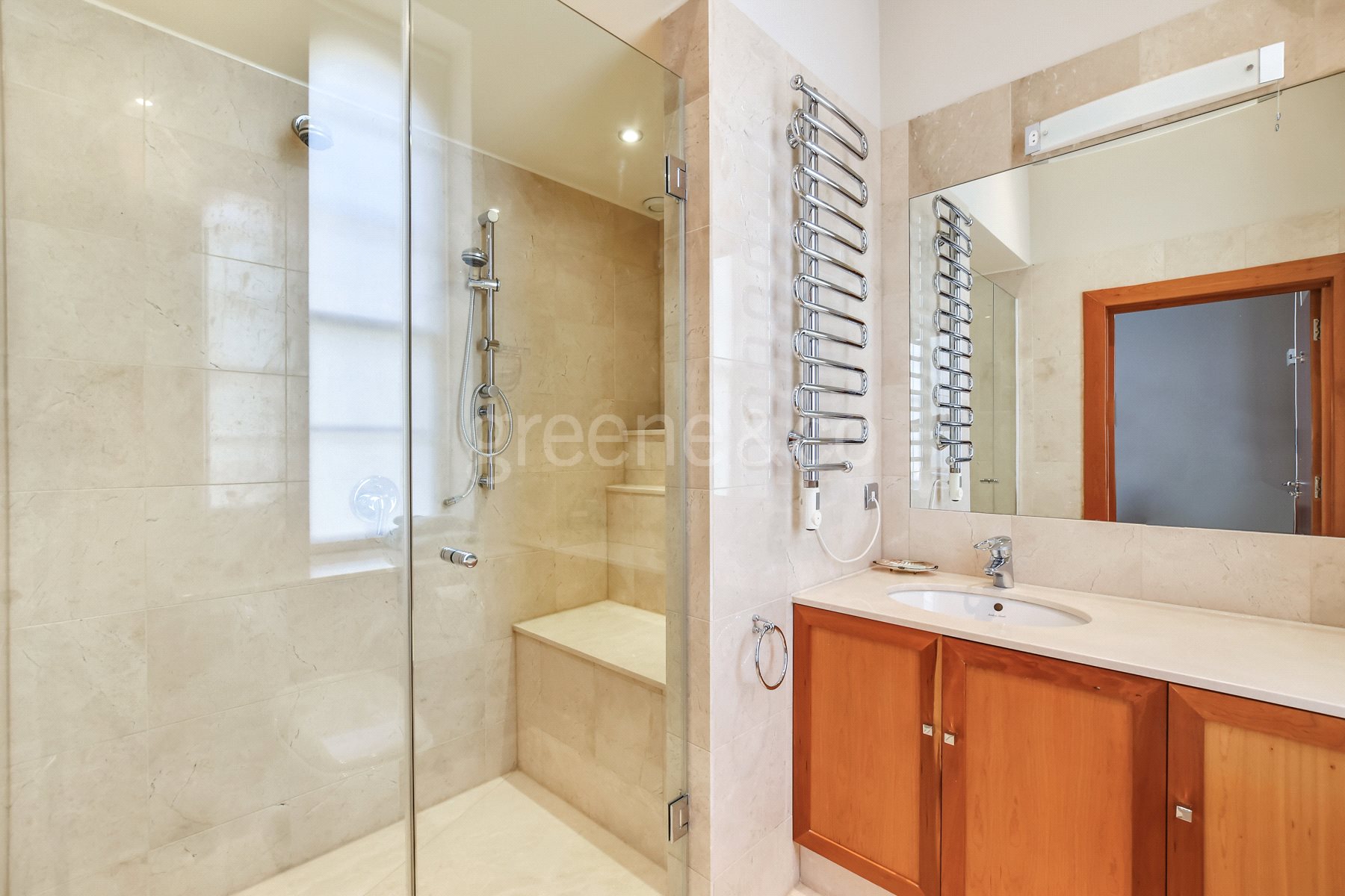 Princess Park Manor,Bathroom