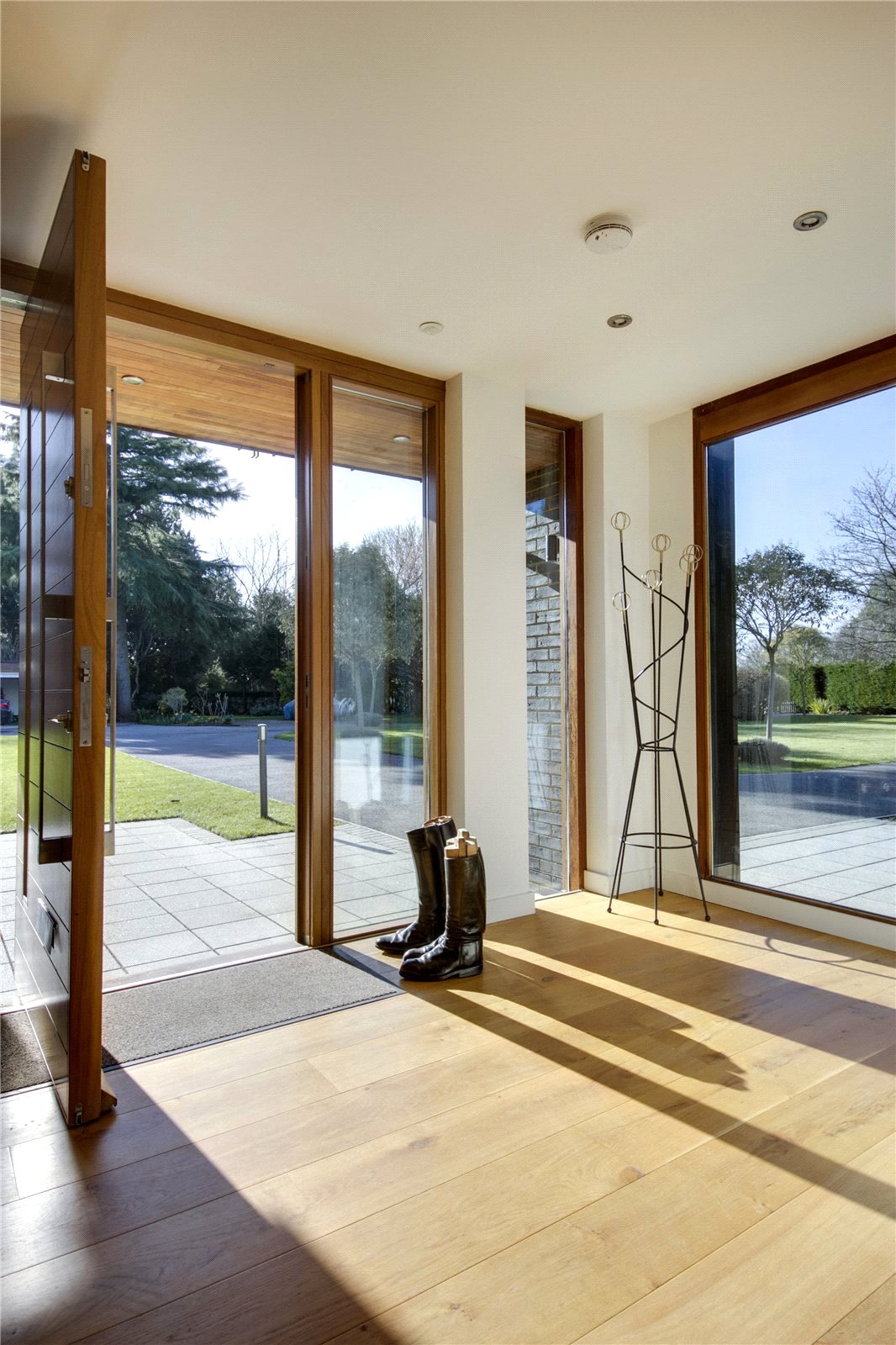 Edgley Design,Door