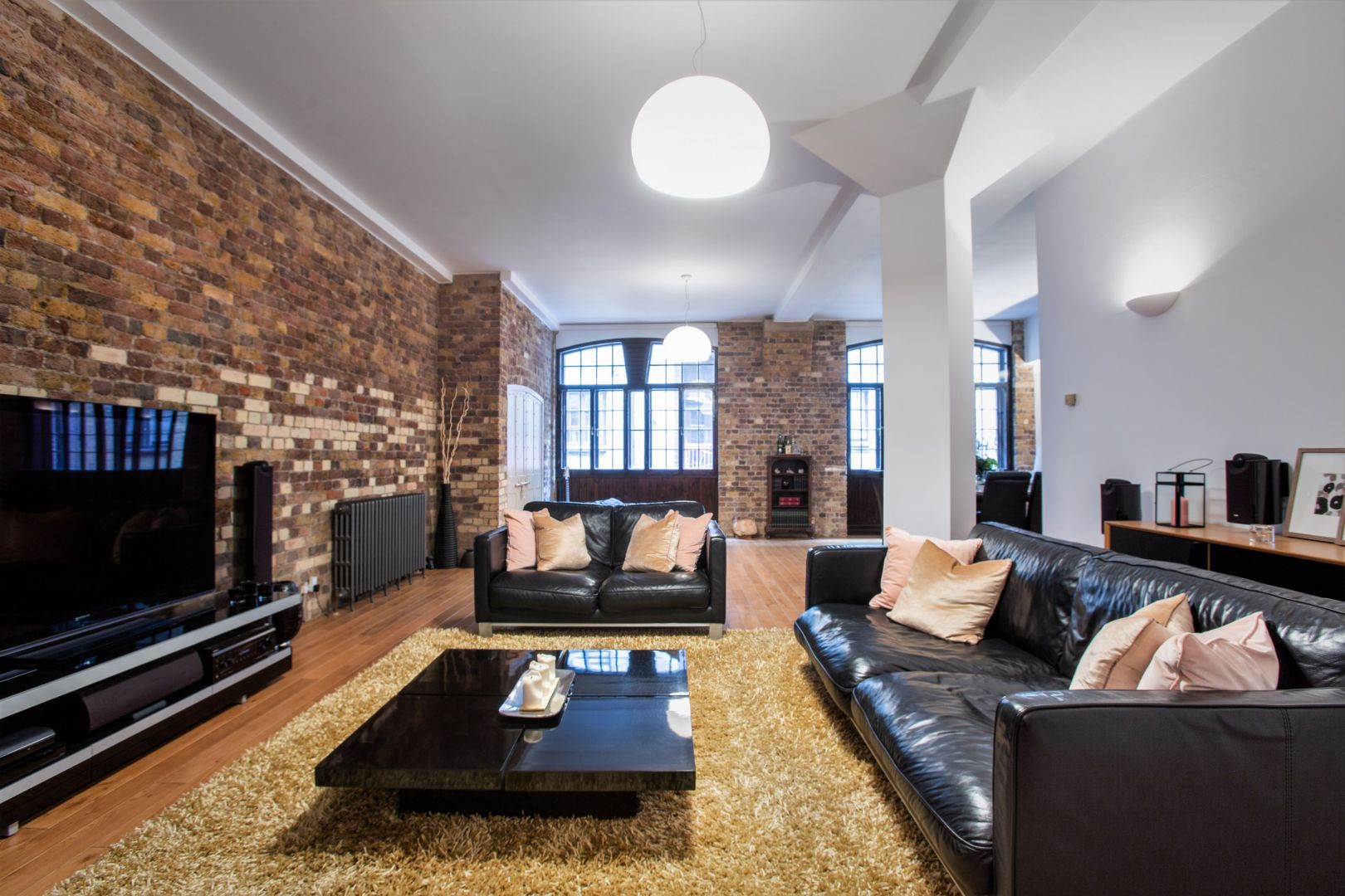 Telfords Yard,Lounge