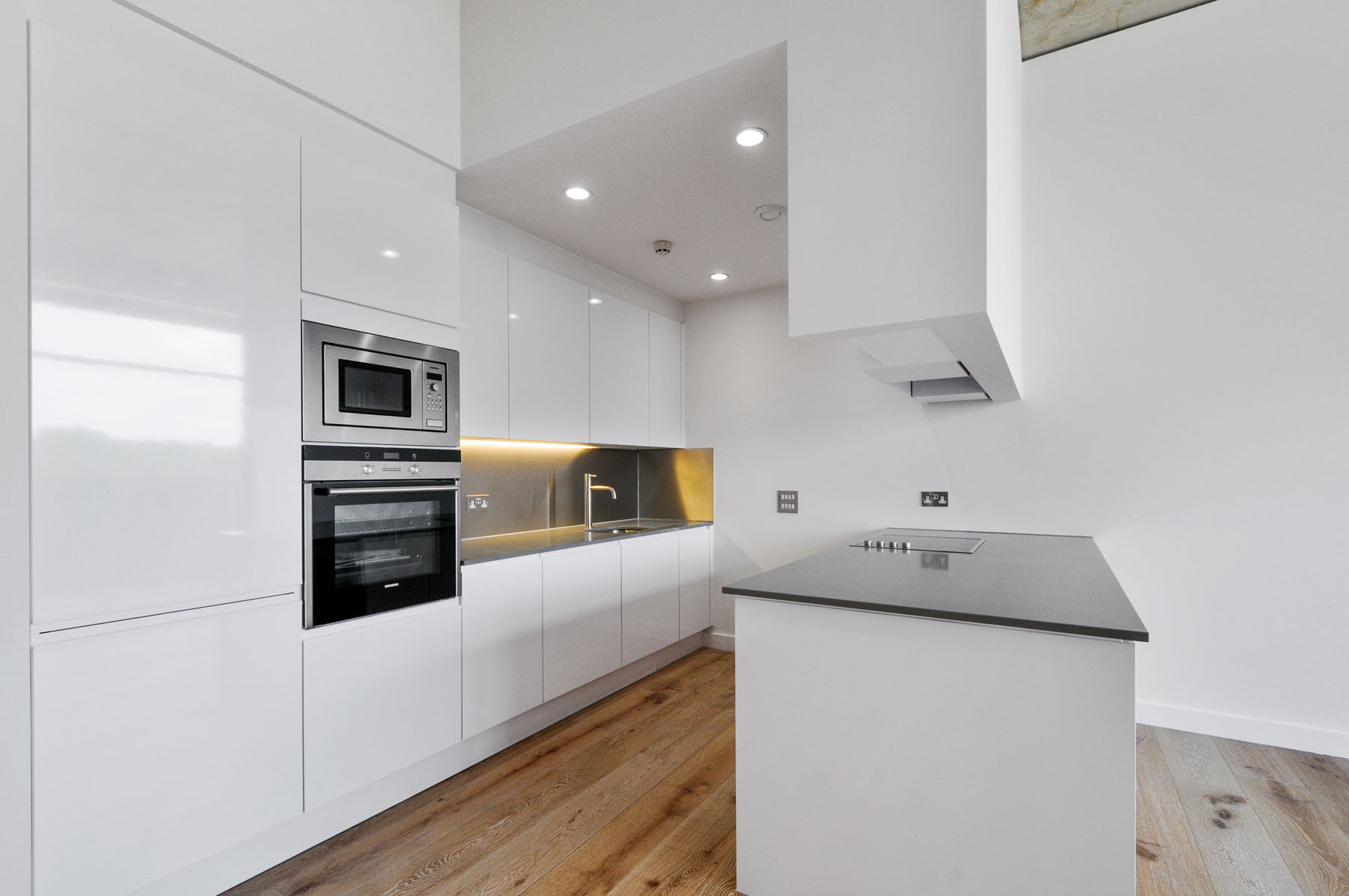 Warehaus,Kitchen