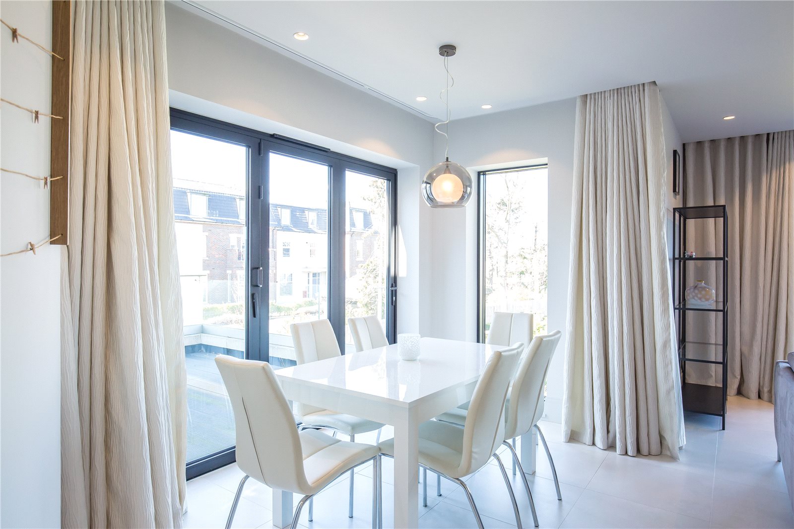 Fusion Residential,Dining room