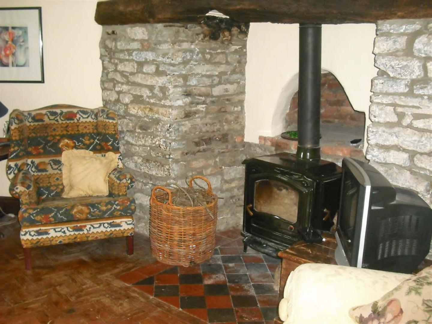 9 bed detached house for sale in Llanarthney, Carmarthen SA32