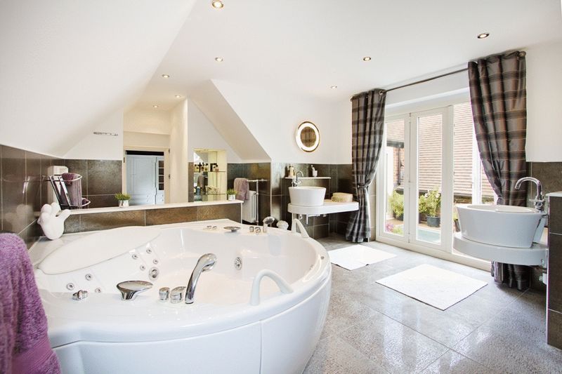 Park Road, Butterton, NewcastleUnderLyme ST5, 7 bedroom detached