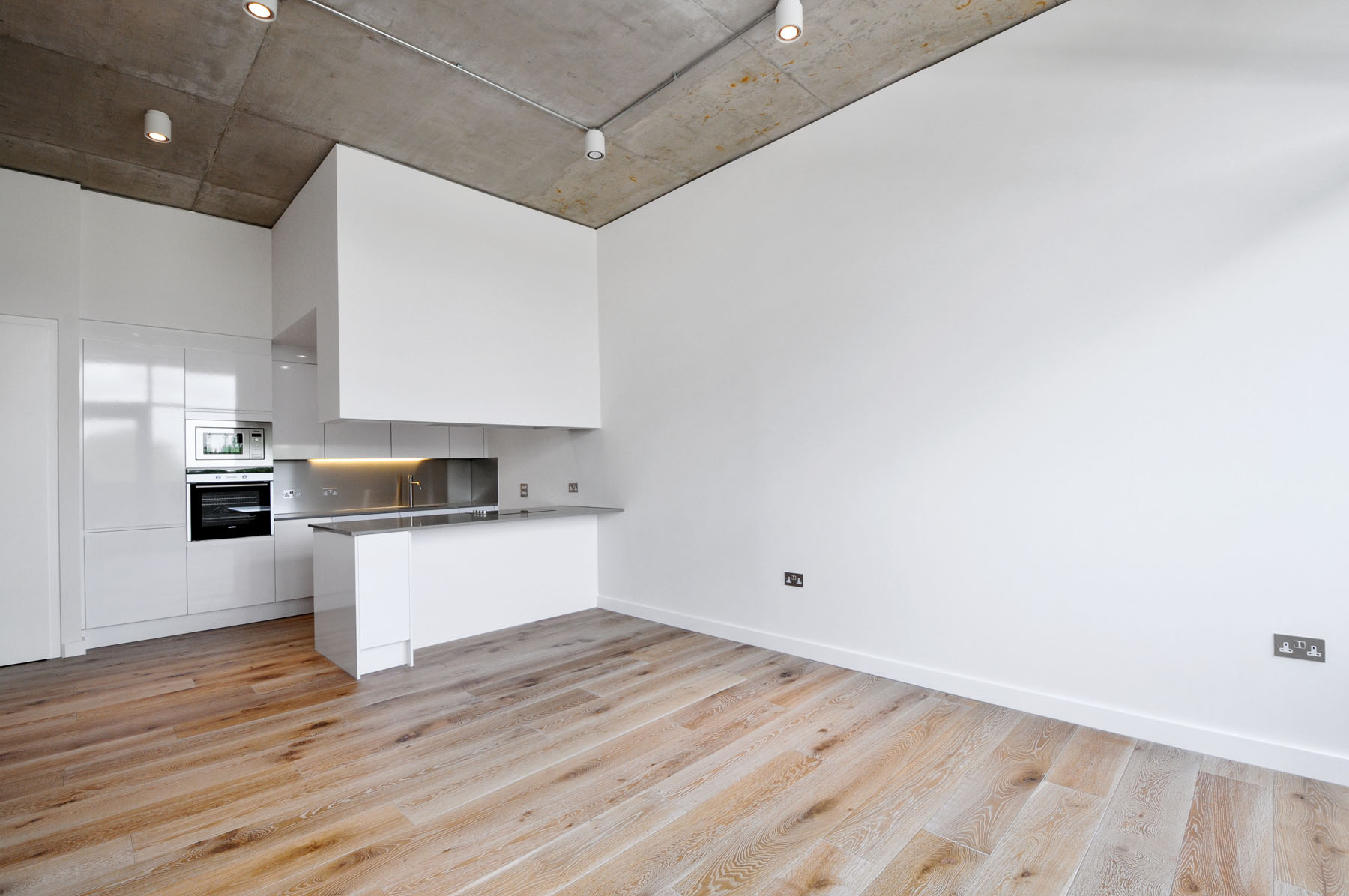 Warehaus,Kitchen