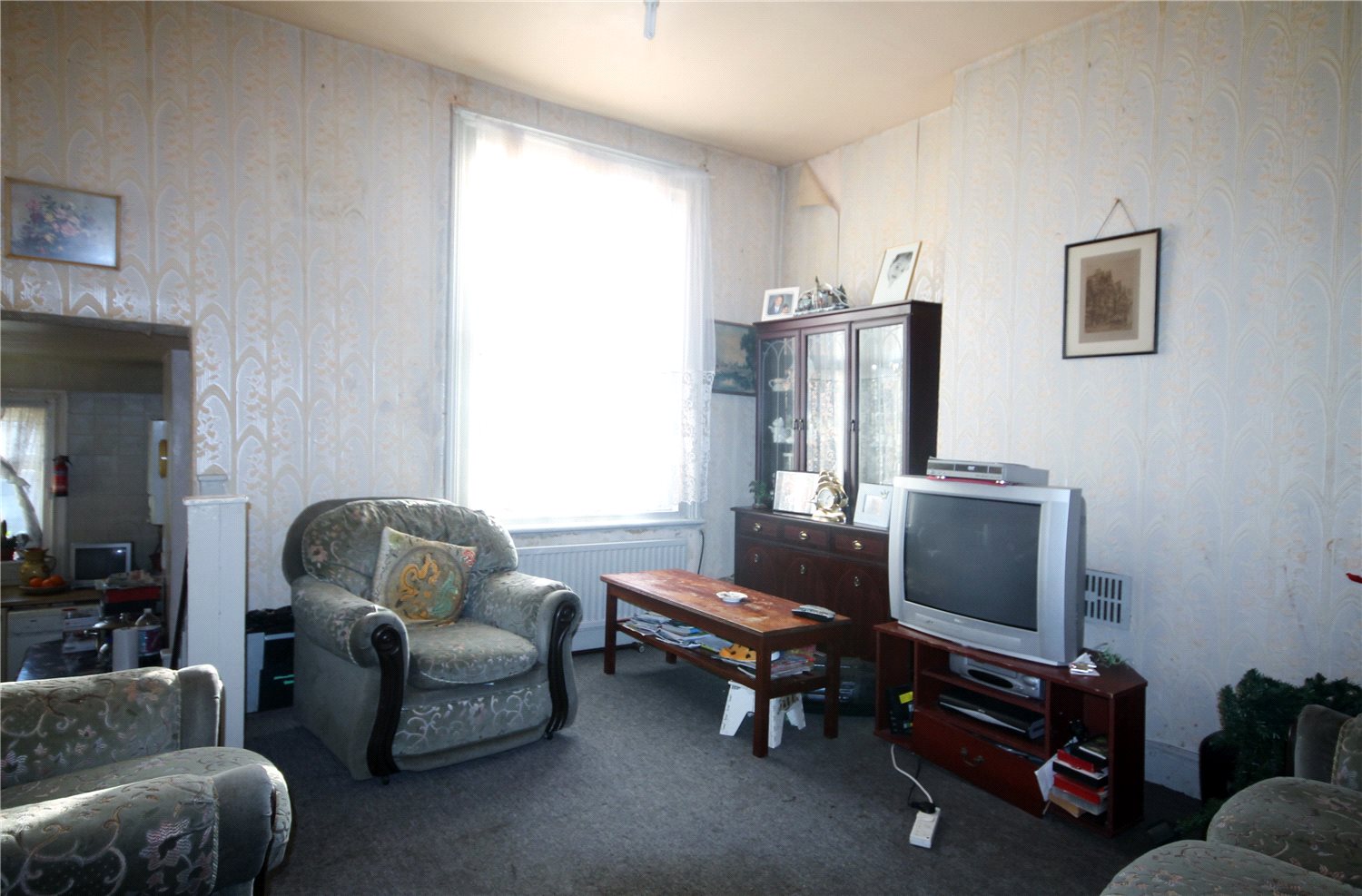 1 Bedrooms Flat for sale in Bulganak Road, Thornton Heath, Surrey CR7