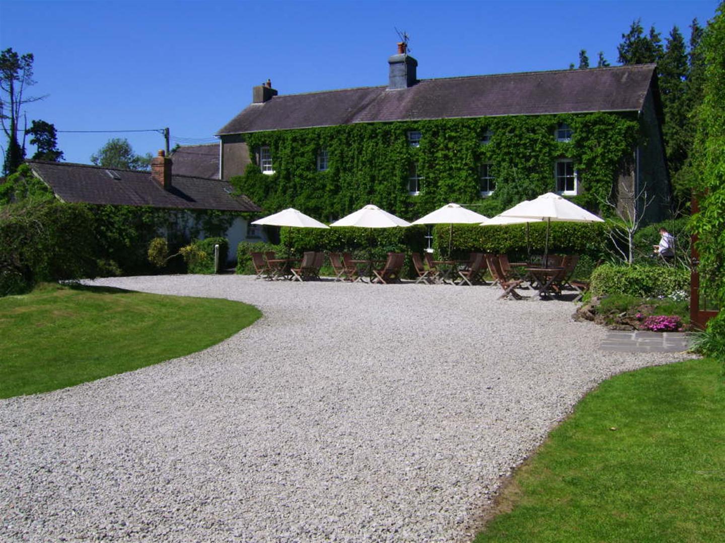 9 bed detached house for sale in Llanarthney, Carmarthen SA32