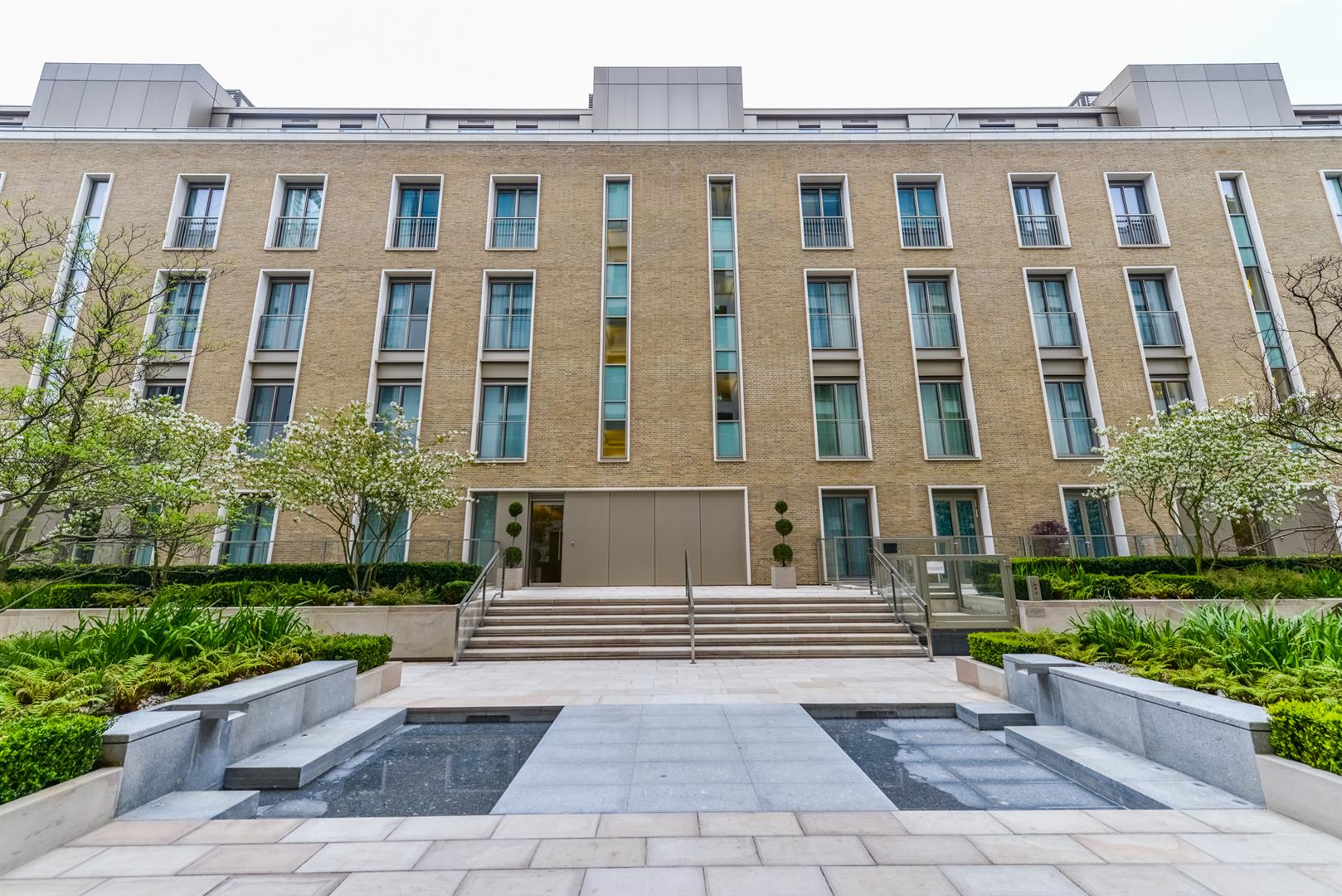 Ebury Square,Front Elevation