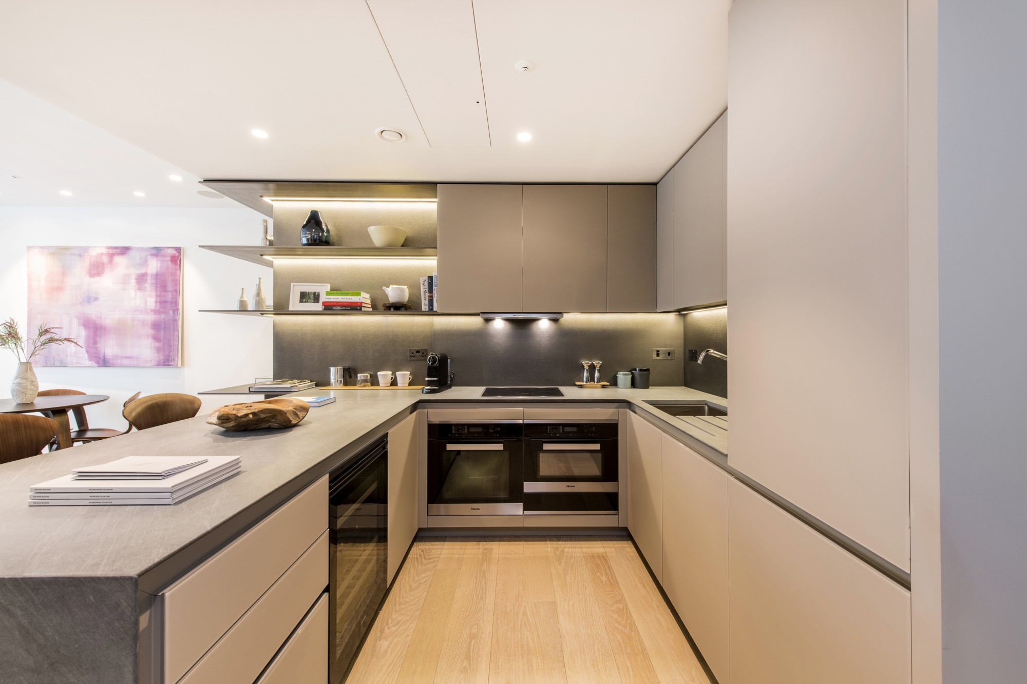 Nova SW1,Kitchen