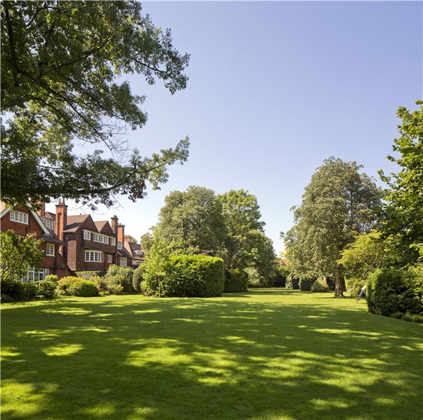 6 bed property for sale in Elsworthy Road, Primrose Hill, London NW3