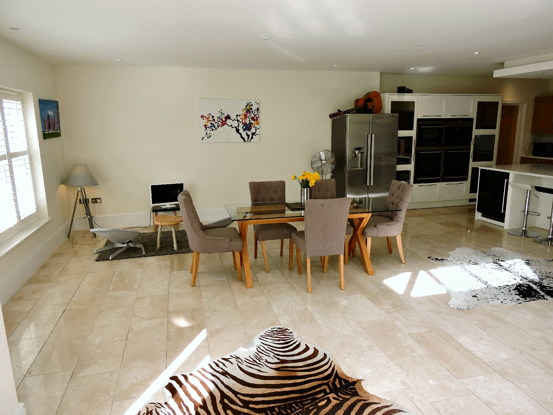 Travertine,Dining room