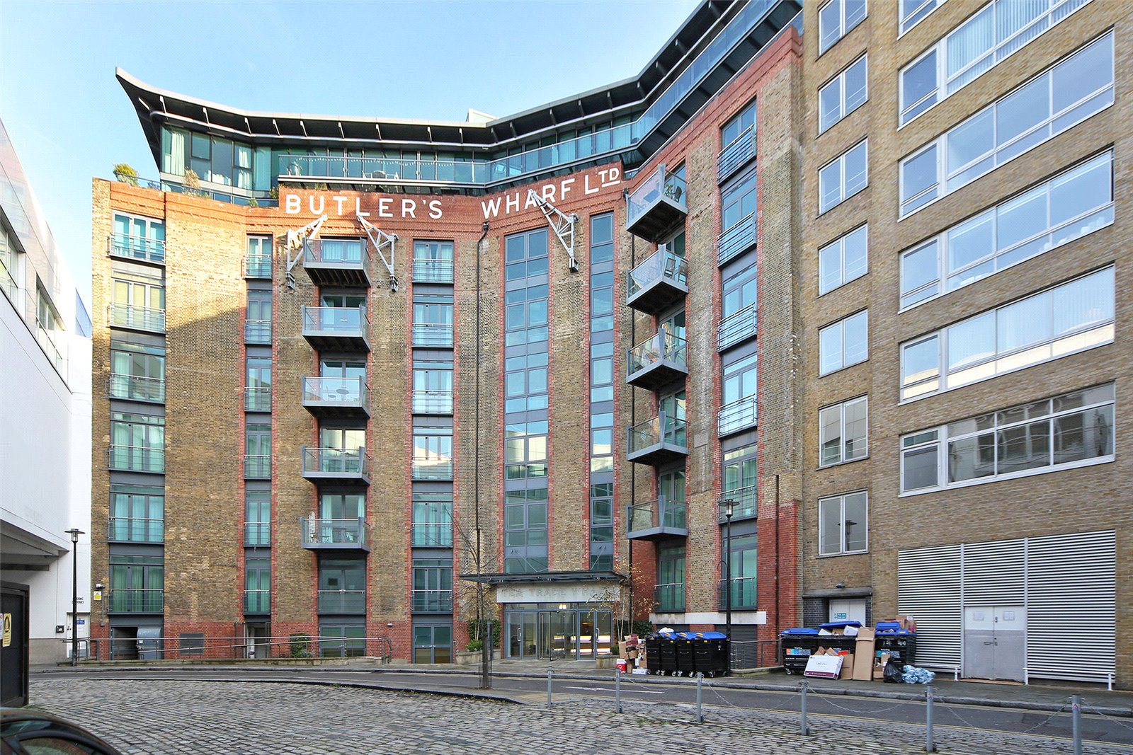 Butlers Wharf,Front Elevation