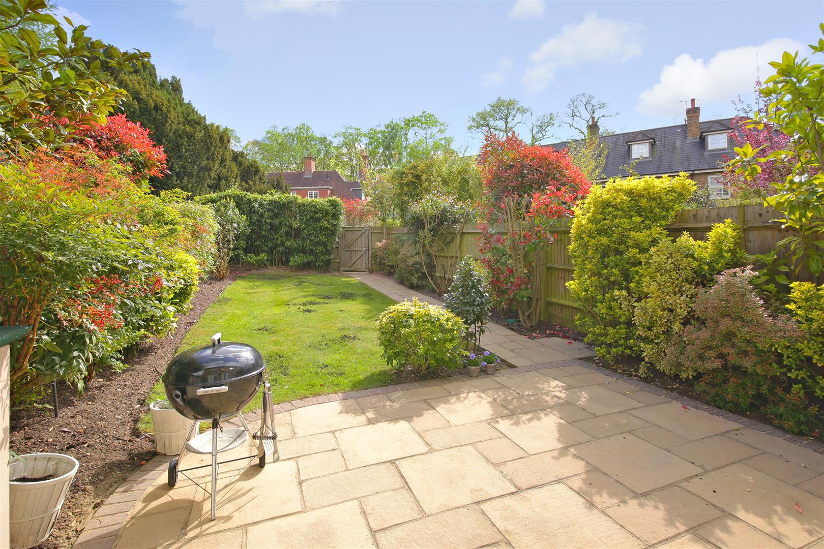 Wall Hall,Garden