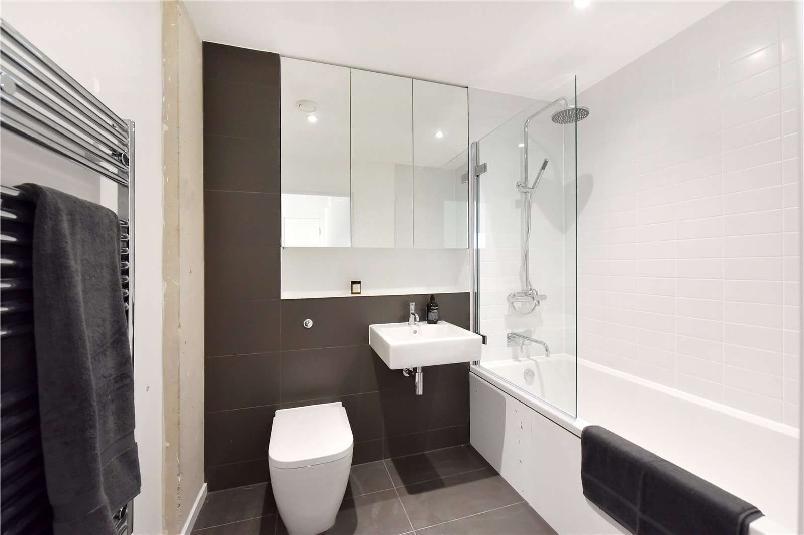 UrbanLab,Bathroom