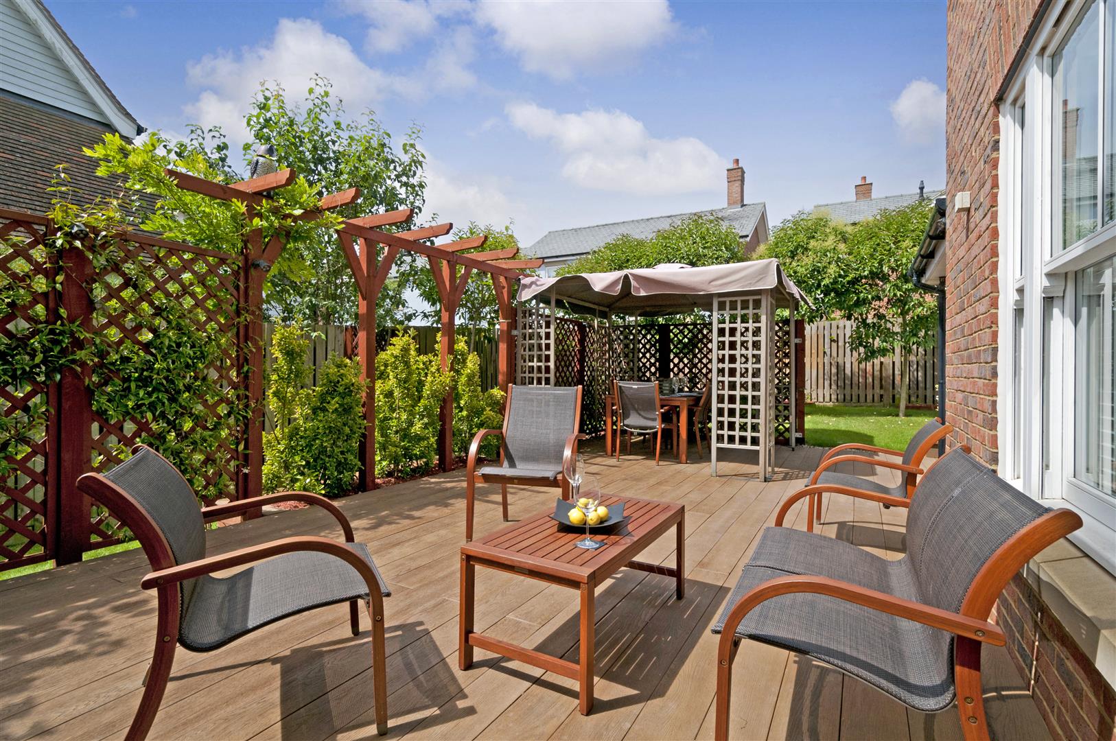 Oaks Hamlet,Patio