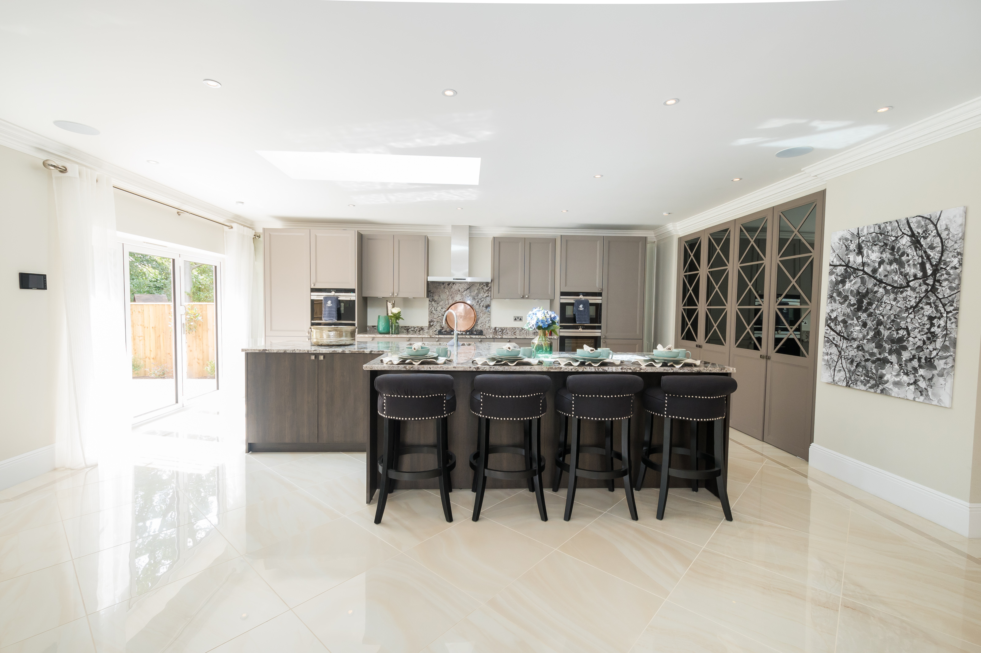 Crestron