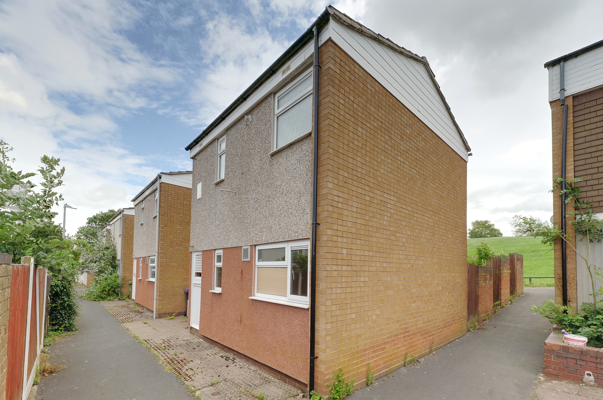 65 Summerhill, Sutton Hill, Telford photo 5