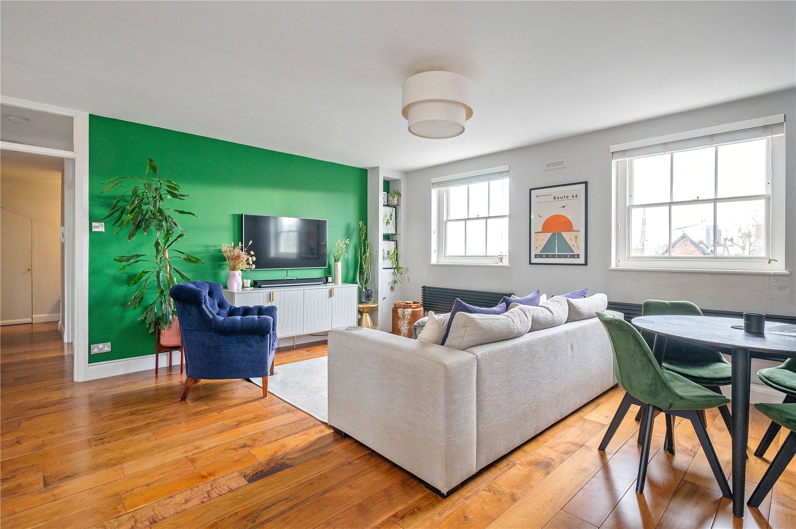 3 bedroom flat for sale 0