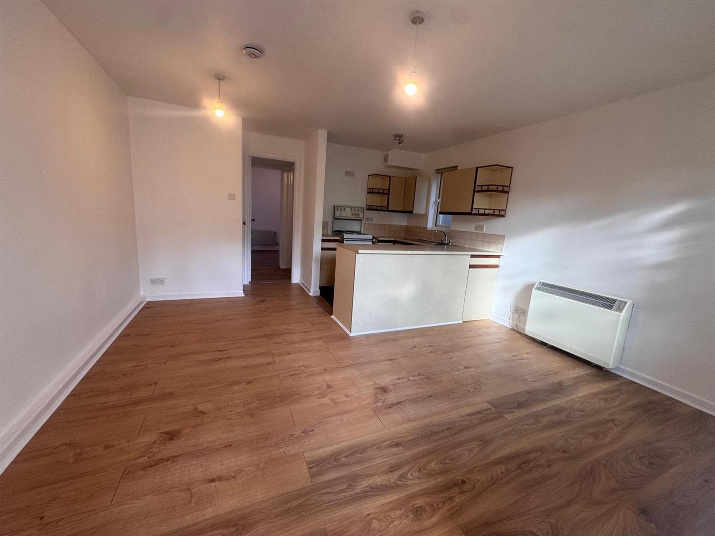 19, Glenbuck Road, Surbiton photo 5