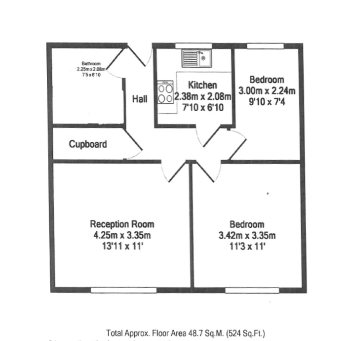 2 Bedrooms Flat for sale in Maple Close, Hampton TW12