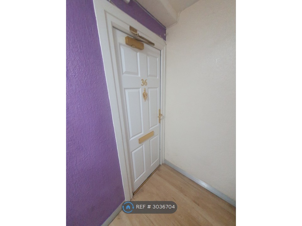 Flat, Falkener House Stoney Stanton Road, Coventry photo 4